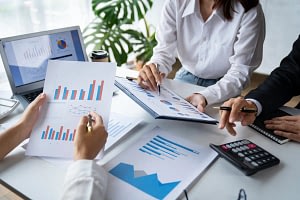 Evaluating the Financial Gap in Business Performance and Identifying Areas for Improvement